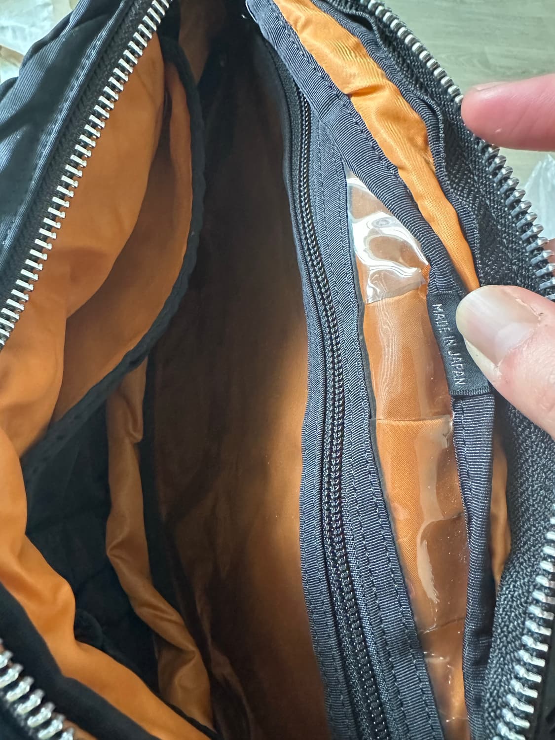 PORTER 요시다 포터 반달 숄더백 블랙 상품이미지8