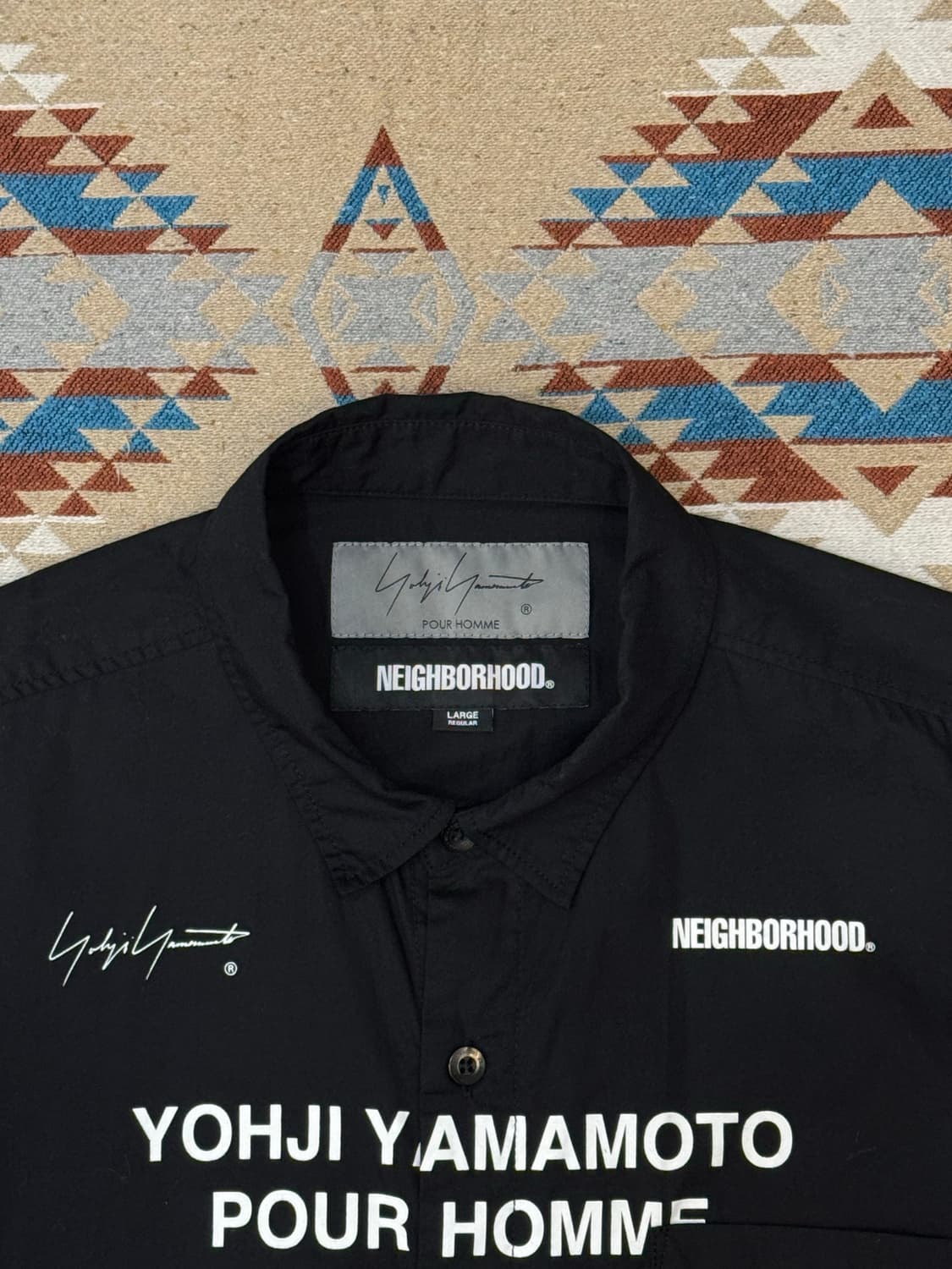 [L] 요지 야마모토 x 네이버후드 블랙 코튼 프린트 셔츠  상품이미지2