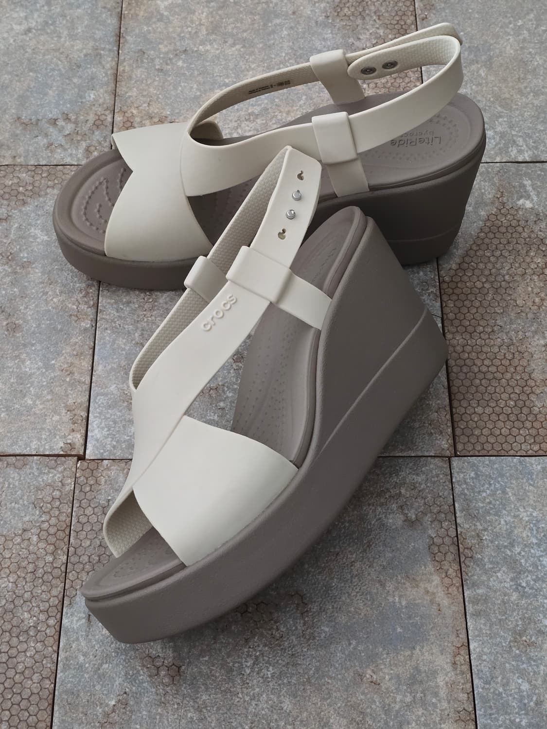 (240)크록스 브루클린 하이 웨지 샌들 상품이미지3