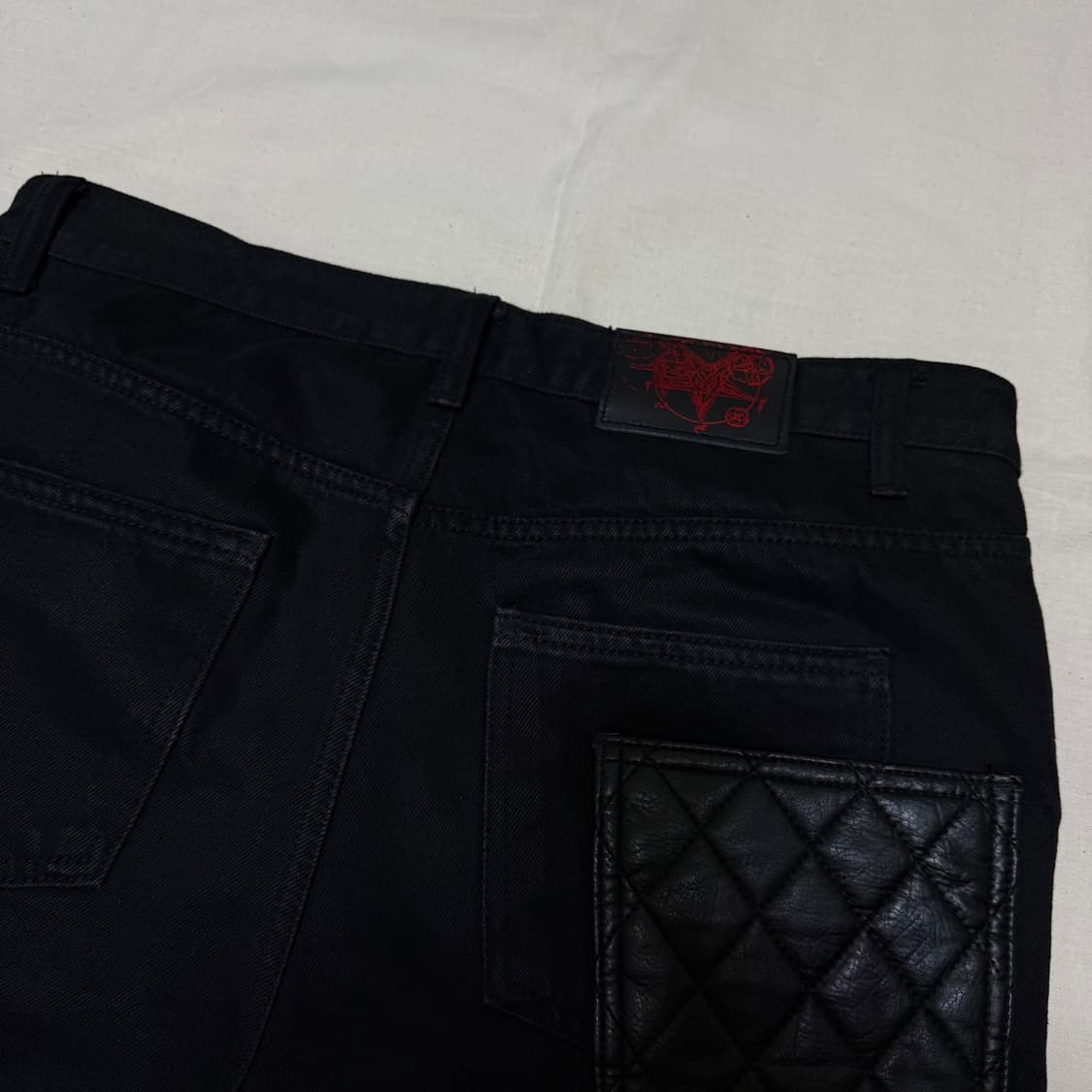 Emostanceclub 에모스탠스클럽 레더패치 초판 1szie 상품이미지4