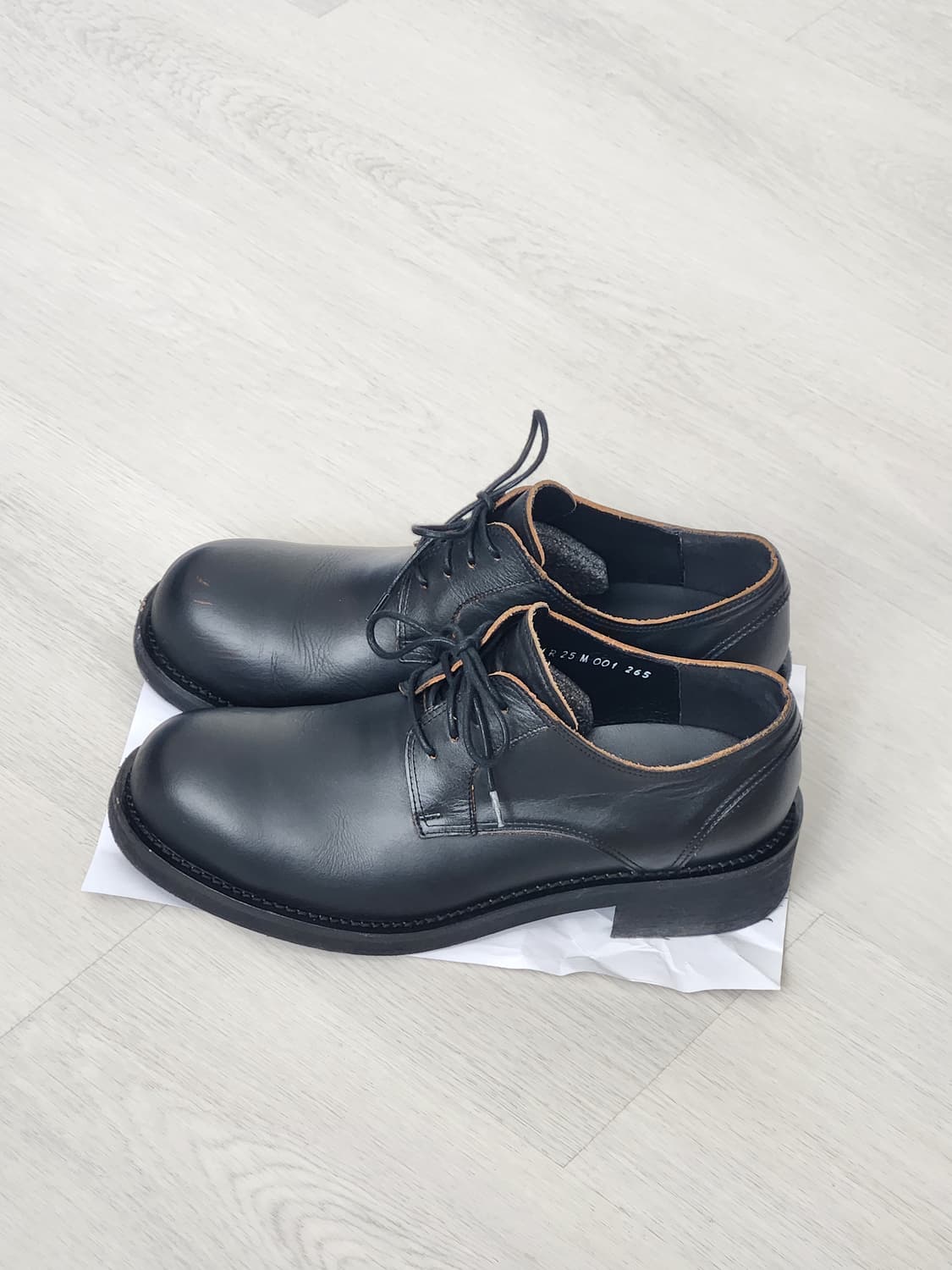 로맨틱무브 더 아미 더비 컷오프블랙 상품이미지3