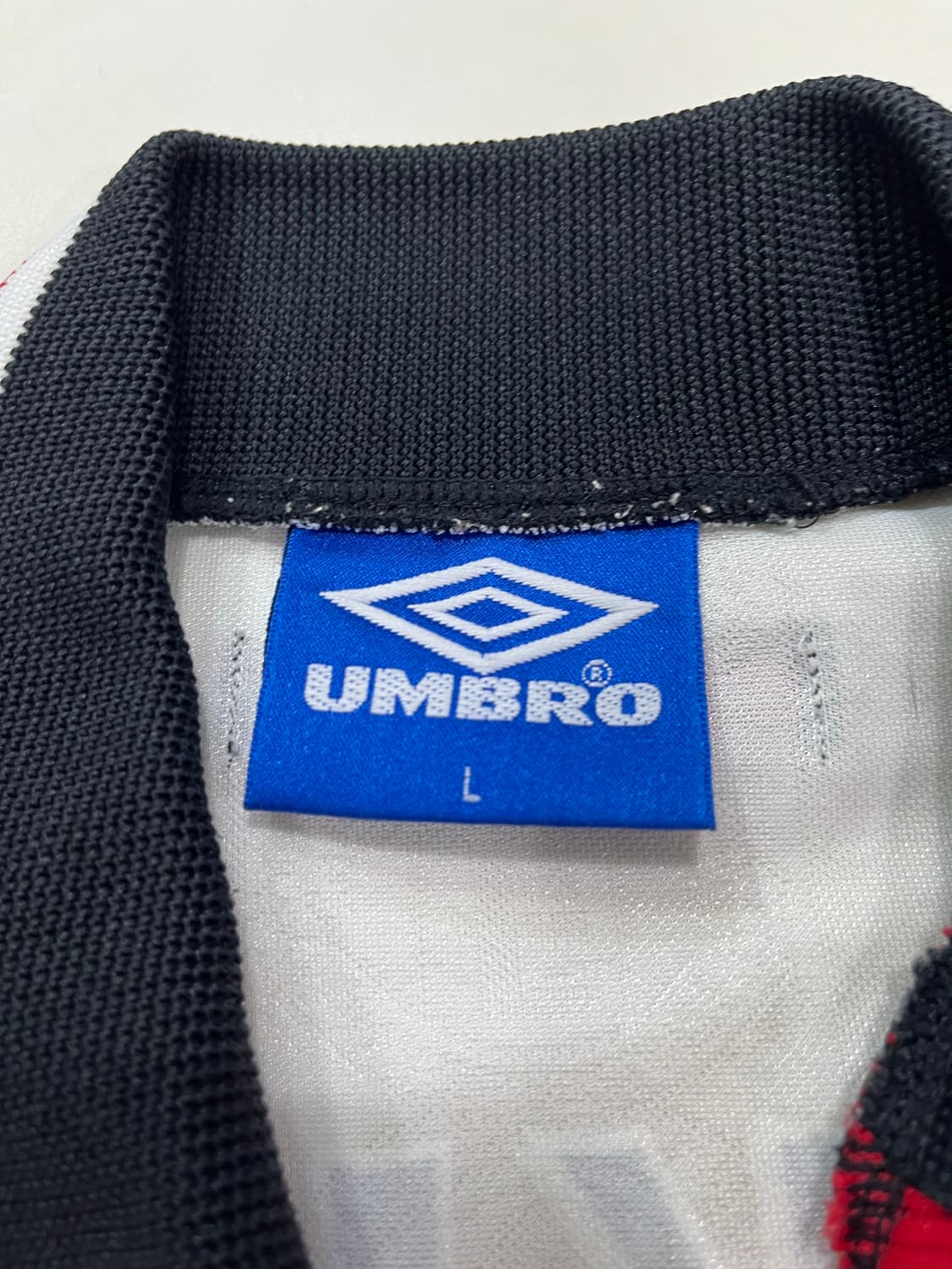 엄브로 97-98 맨체스터 유나이티드 FC 어웨이 베컴 상품이미지3