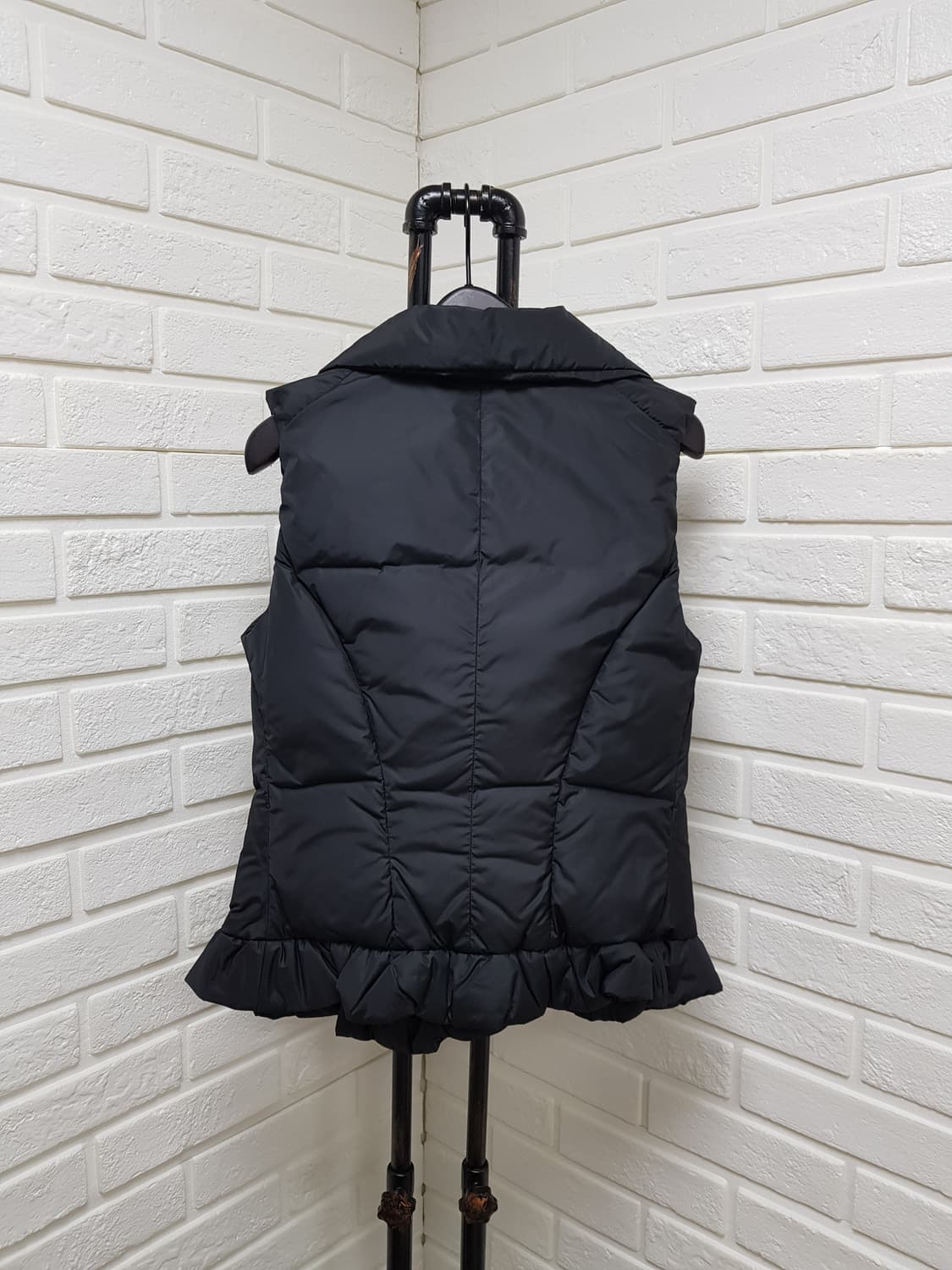 [38/미사용/정품] 생로랑 구스 푸퍼 패딩조끼 상품이미지8