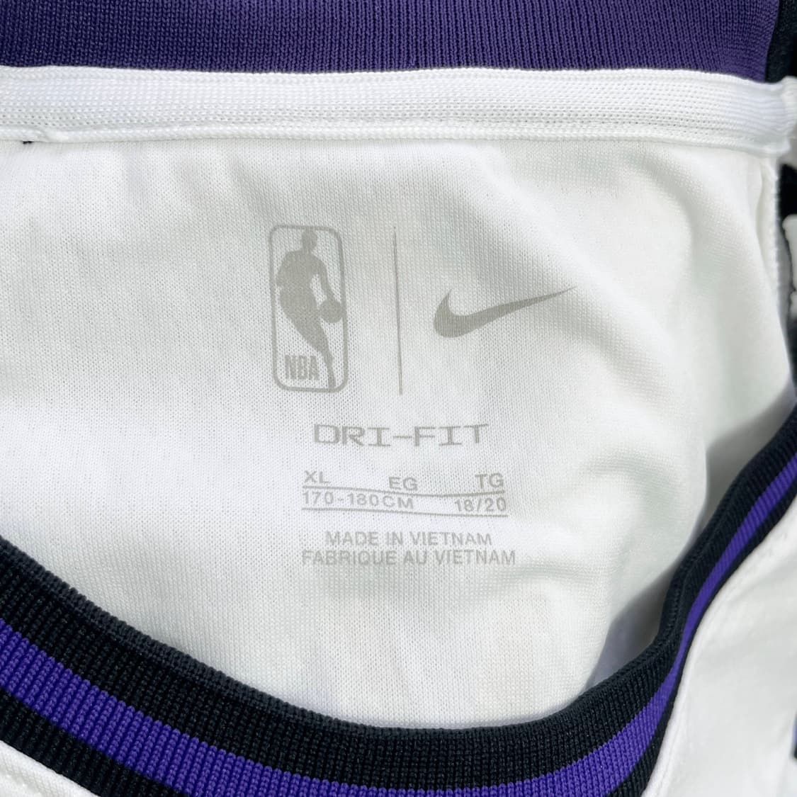 A1 나이키 LA레이커스 르브론 제임스 시티에디션 스윙맨저지170-180 상품이미지4