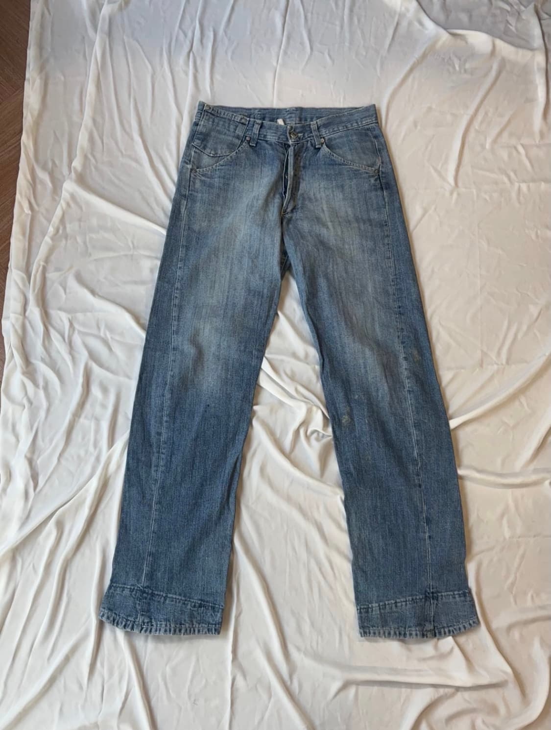 리바이스 엔지니어드진 신치백 32 상품이미지1