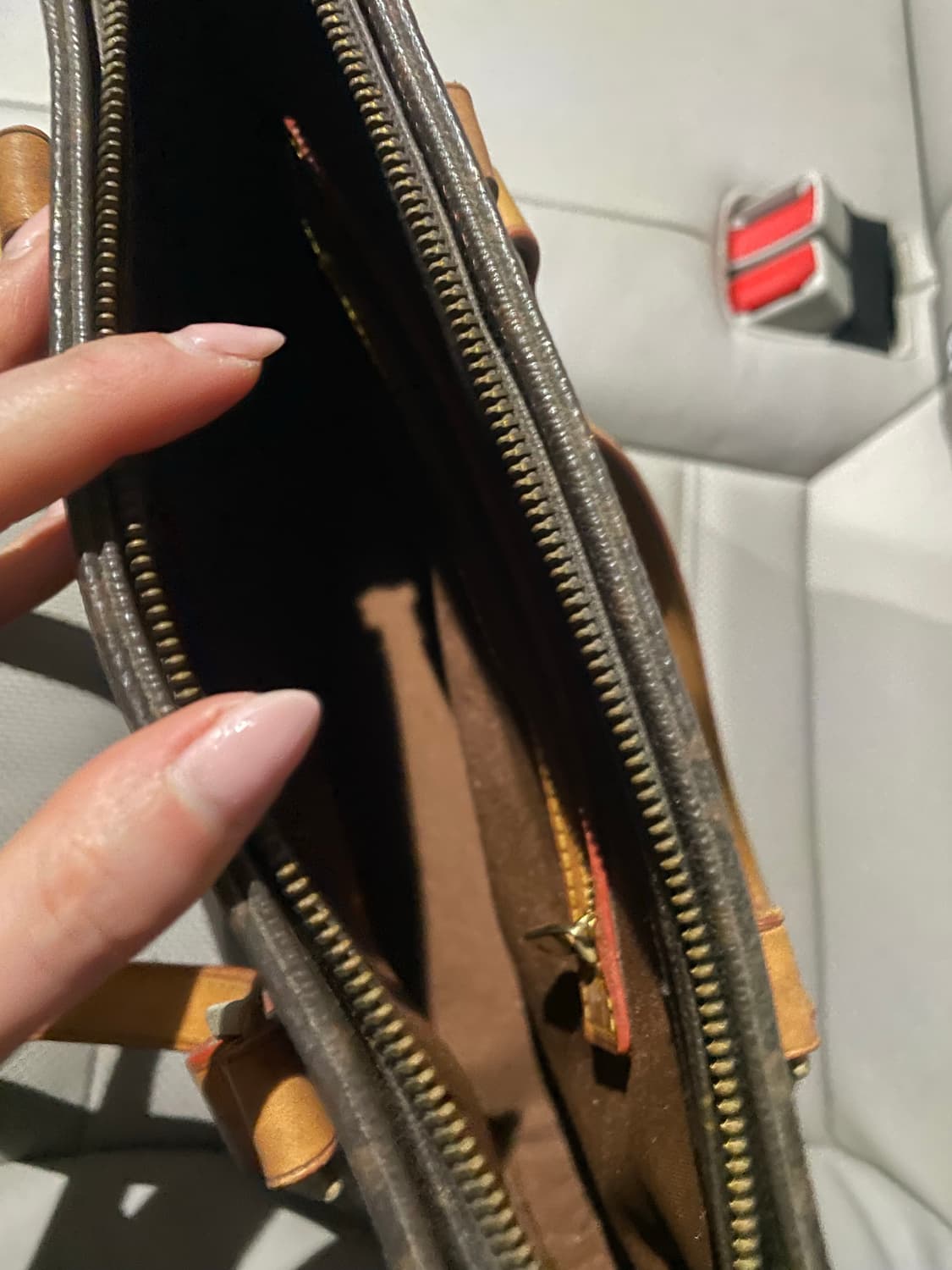 루이비통 카바스 피아노 숄더백 빈티지 상품이미지3