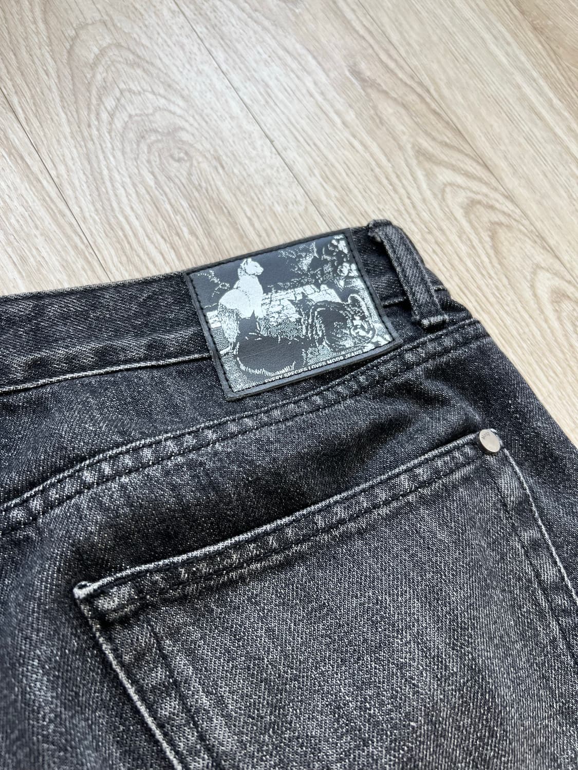 모드나인 MOD1 Black moon 32 상품이미지4