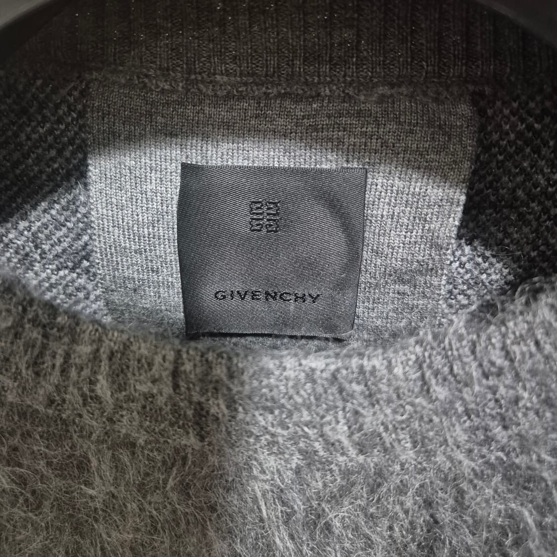 지방시 x 치토 니트 상품이미지3