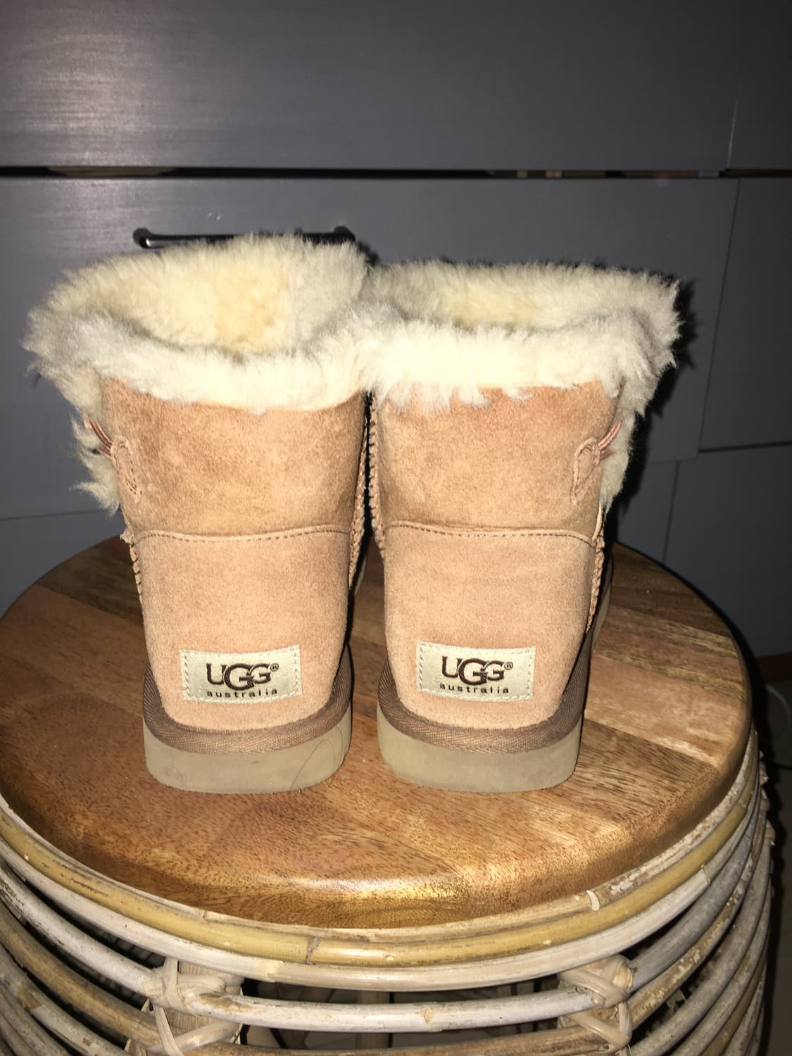 UGG 240 카멜 베일리 단추어그🤎 상품이미지2