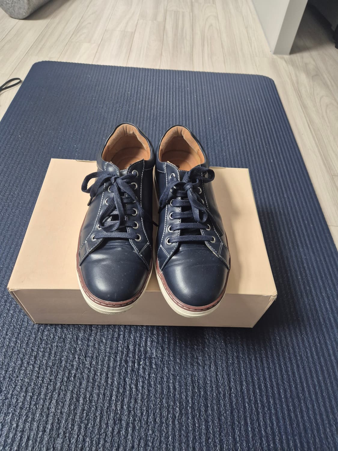 엘칸토 스니커즈 275 (상태최상) 상품이미지1