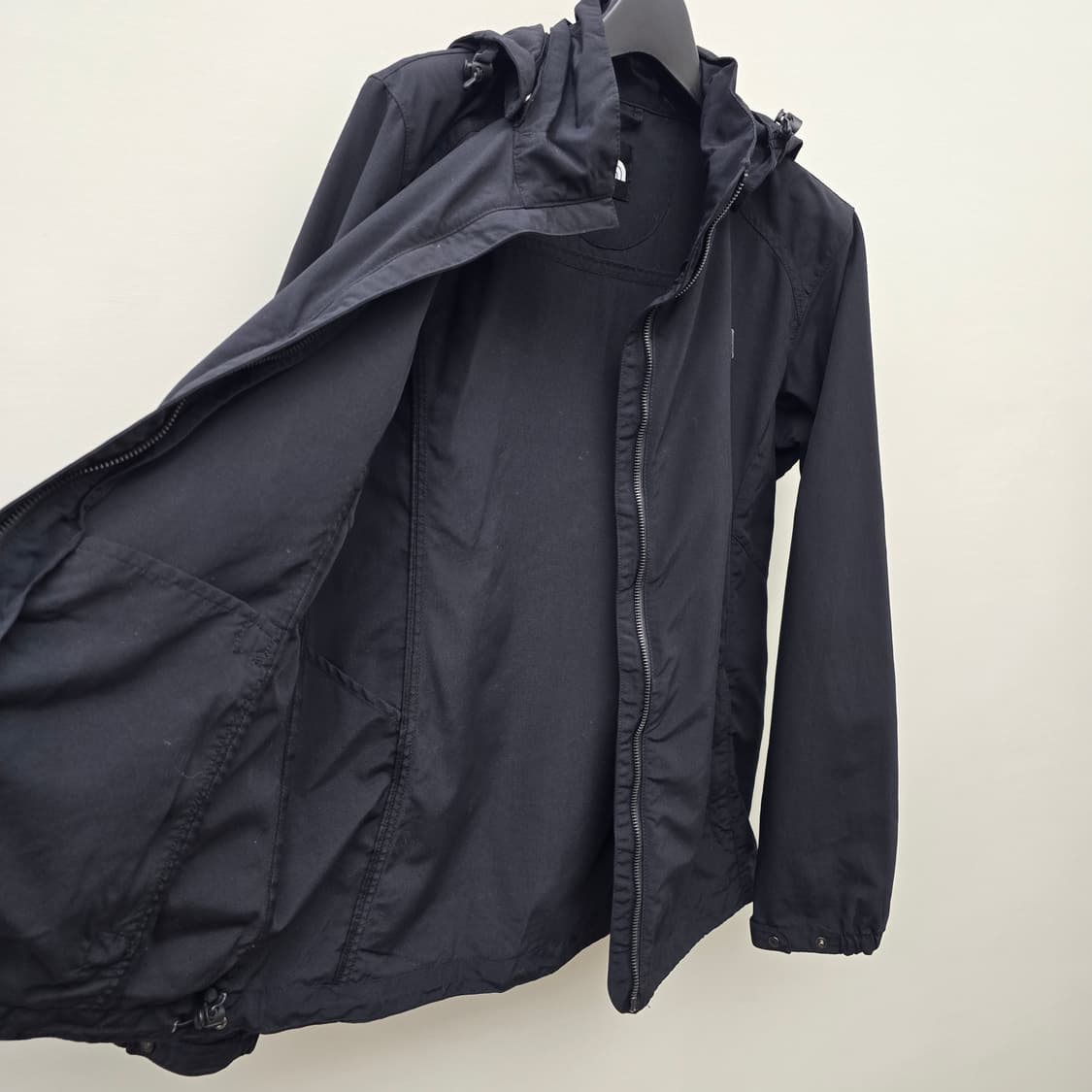 노스페이스 바람막이 상품이미지3