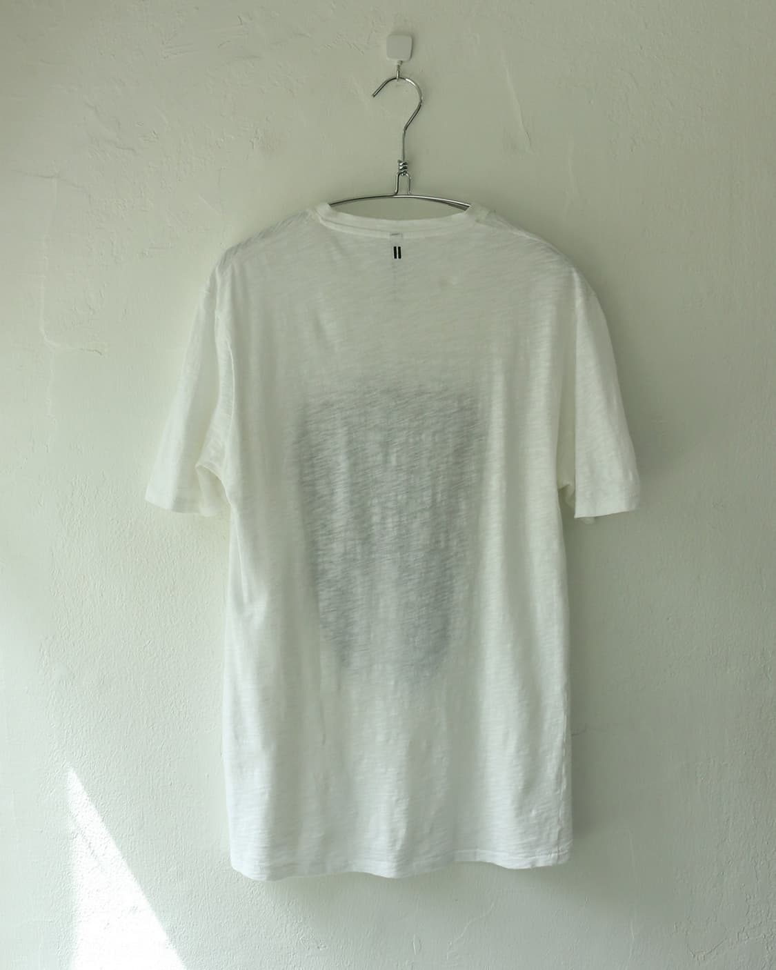 닐 바렛 화이트 그래픽 티셔츠  상품이미지5