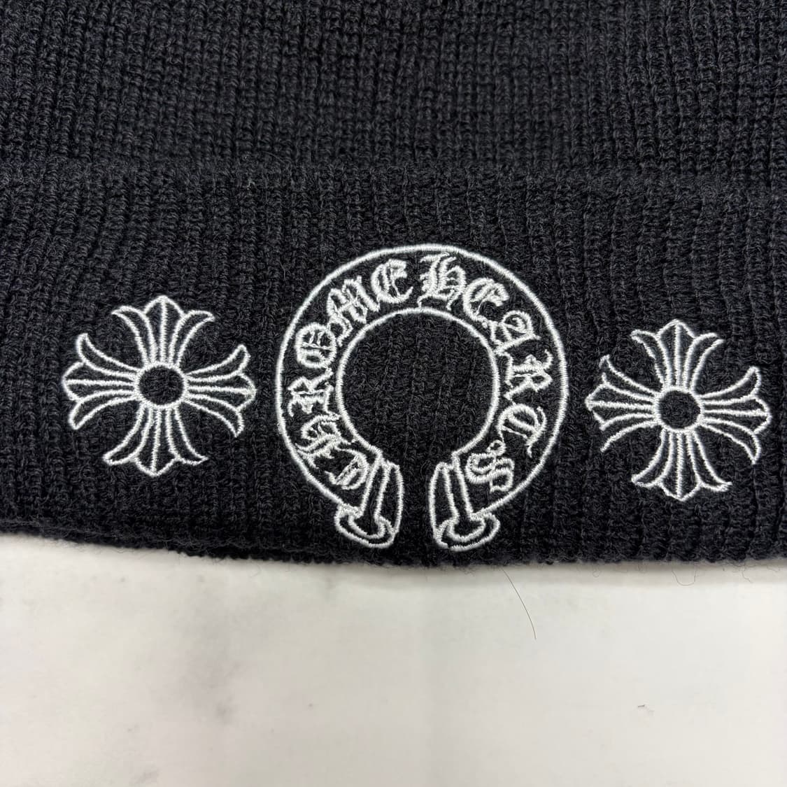 크롬하츠 Chrome Hearts 홀스슈 말발굽 크로스 울100 비니 상품이미지3