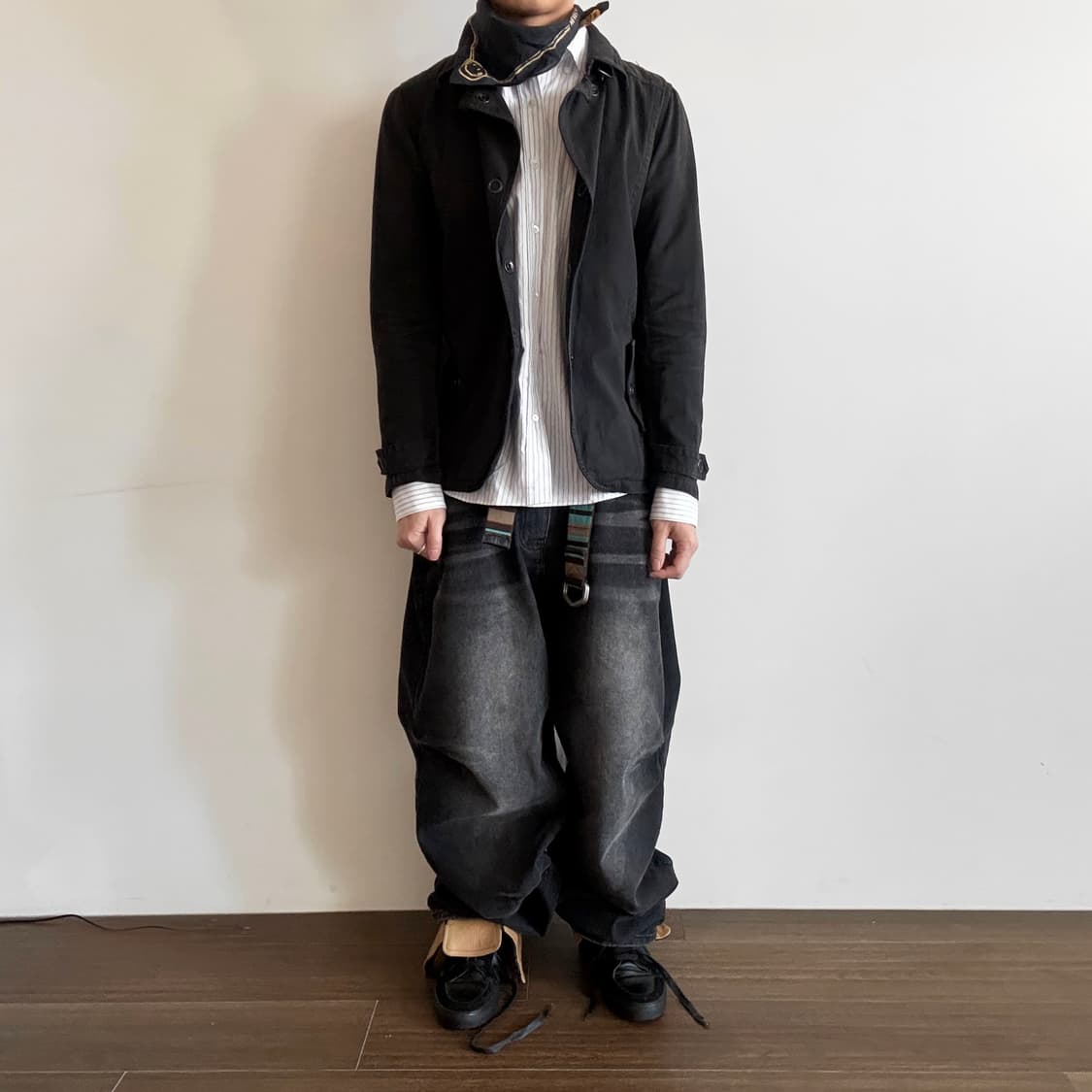 Childeric Distressed Jacket 상품이미지2