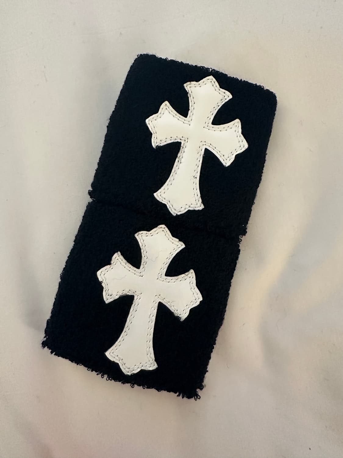 크롬하츠 손목 아대 레더 크로스 패치 상품이미지1