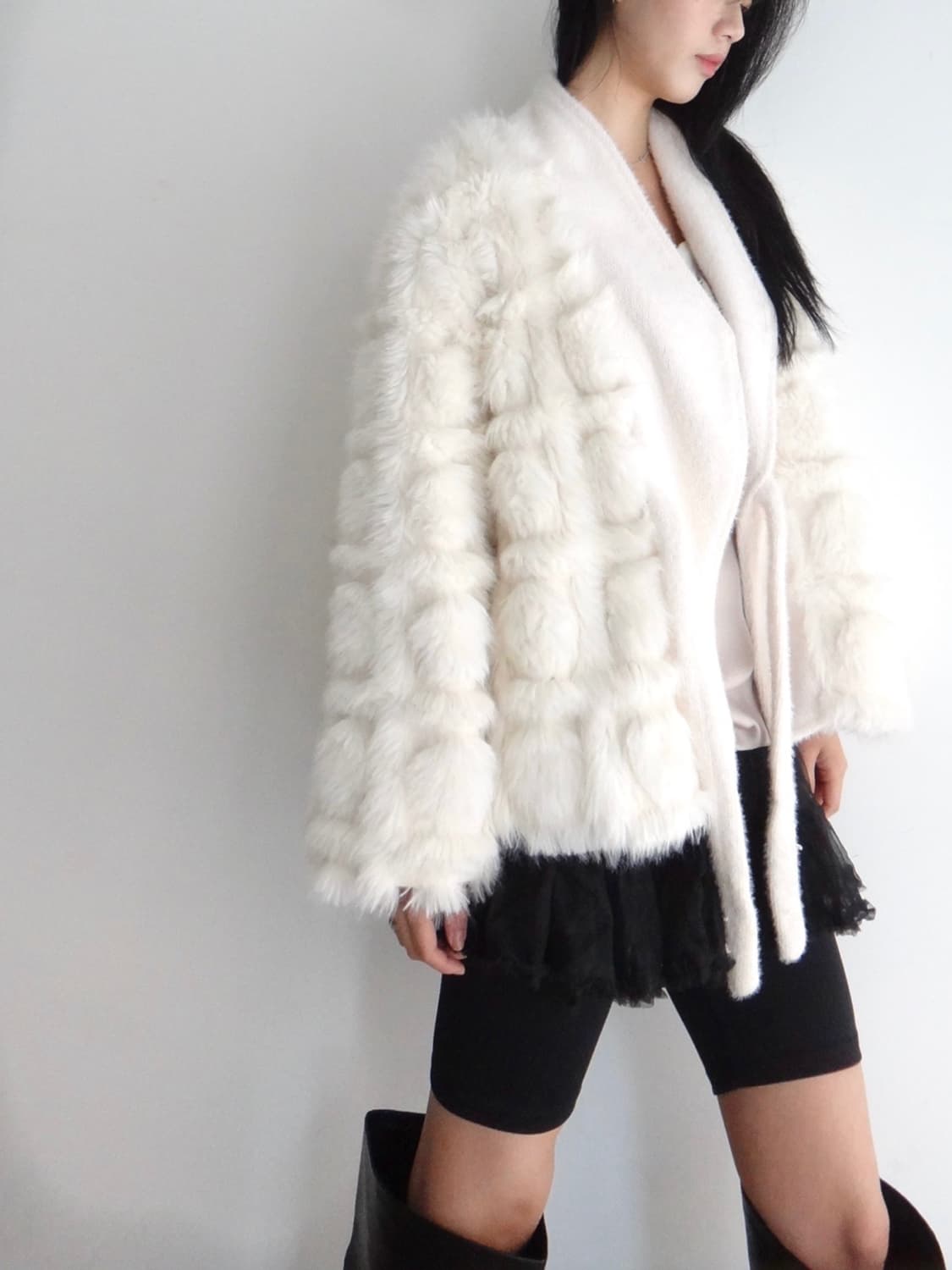Grid milk string fur jacket / white 상품이미지6