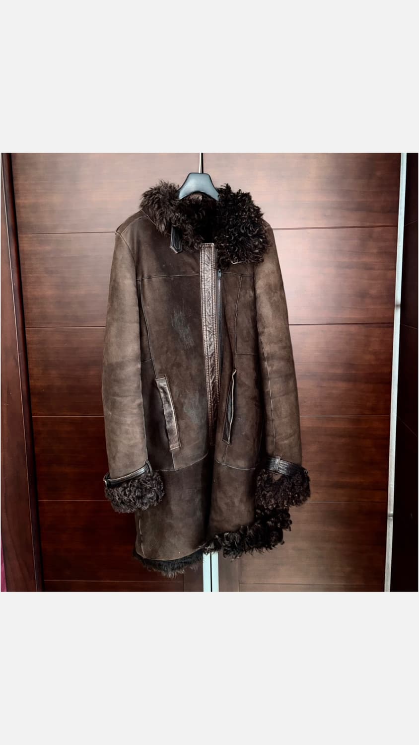 띠어리 10FW 퍼 시어링 무스탕 코트 상품이미지1