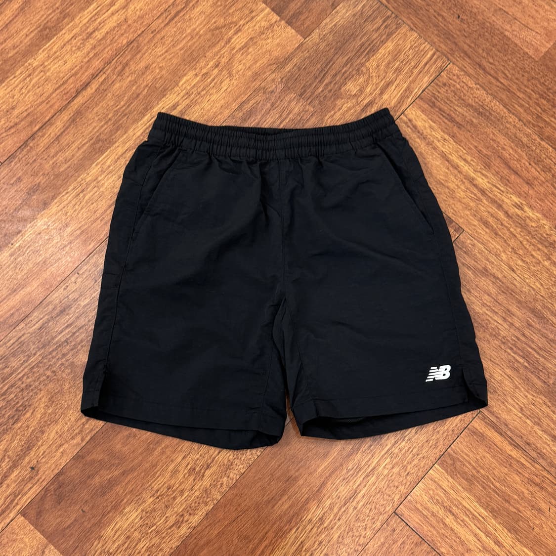 S 뉴발란스 블랙 나일론 반바지 팬츠  상품이미지1