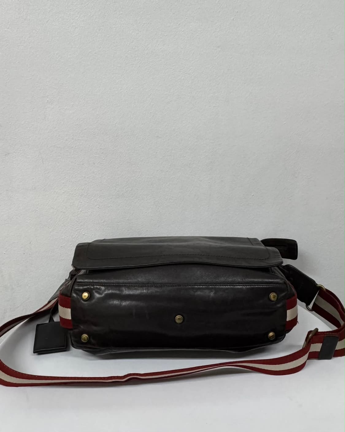 발리 소가죽 메신저 숄더 크로스백 상품이미지3