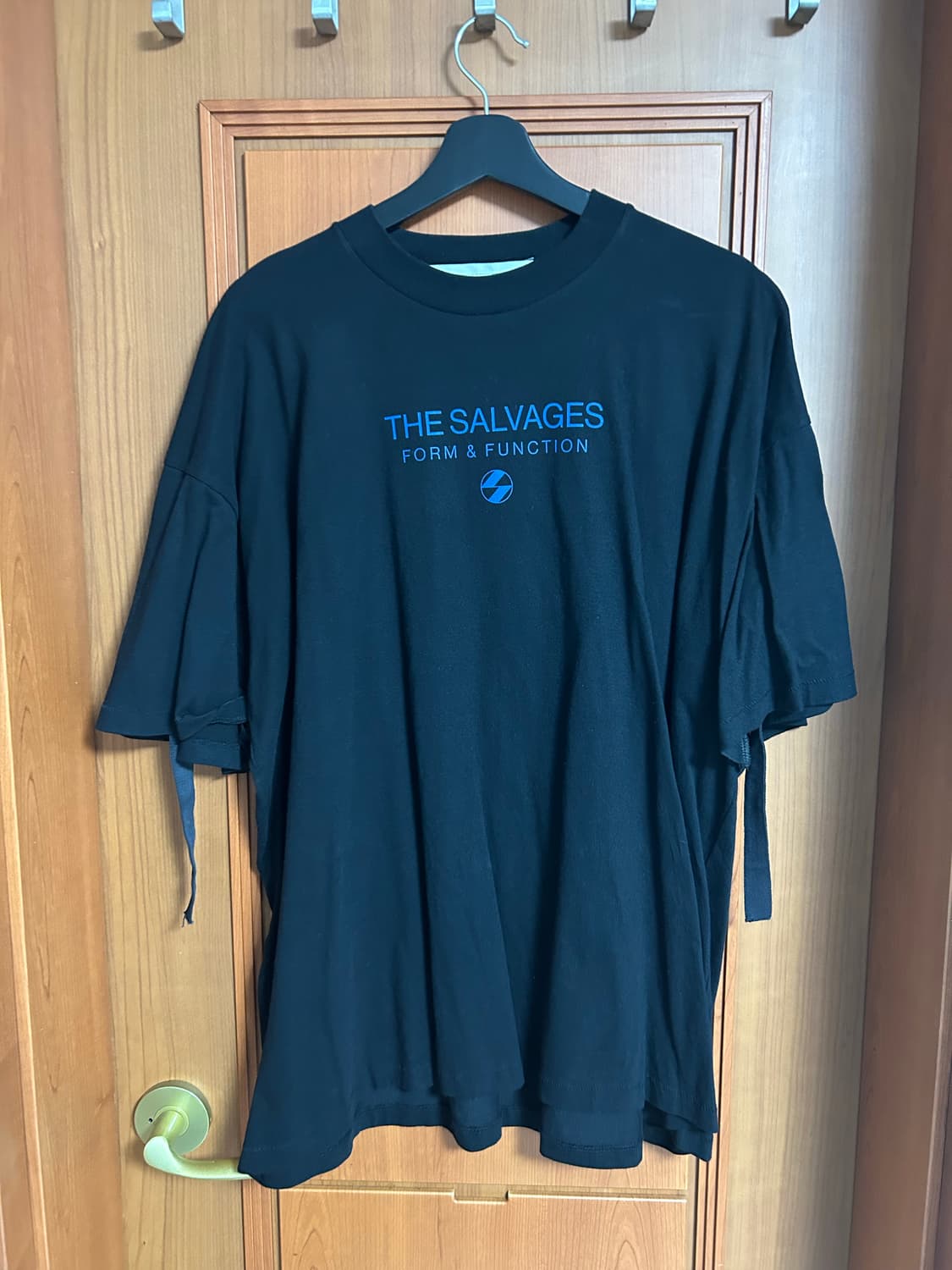 더셀비지스 숏슬리브 상품이미지1