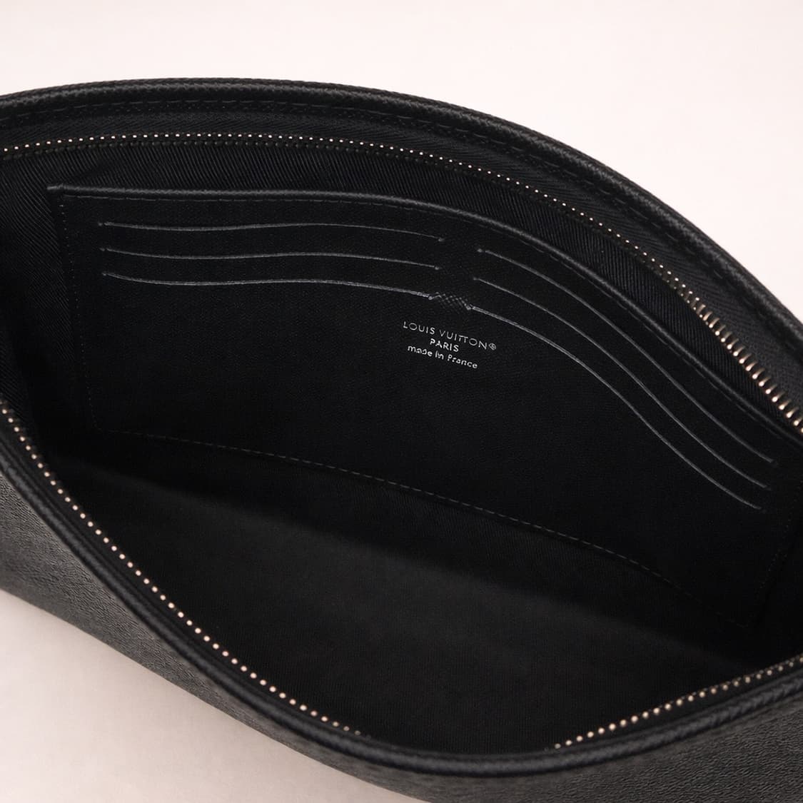 [S급] 루이비통 타이가 포쉐트 보야주 클러치백 판매합니다!!! 상품이미지3