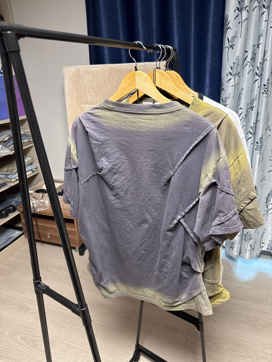 앤더슨벨 초회판 마드로 그라이언트 티셔츠 XL 상품이미지9