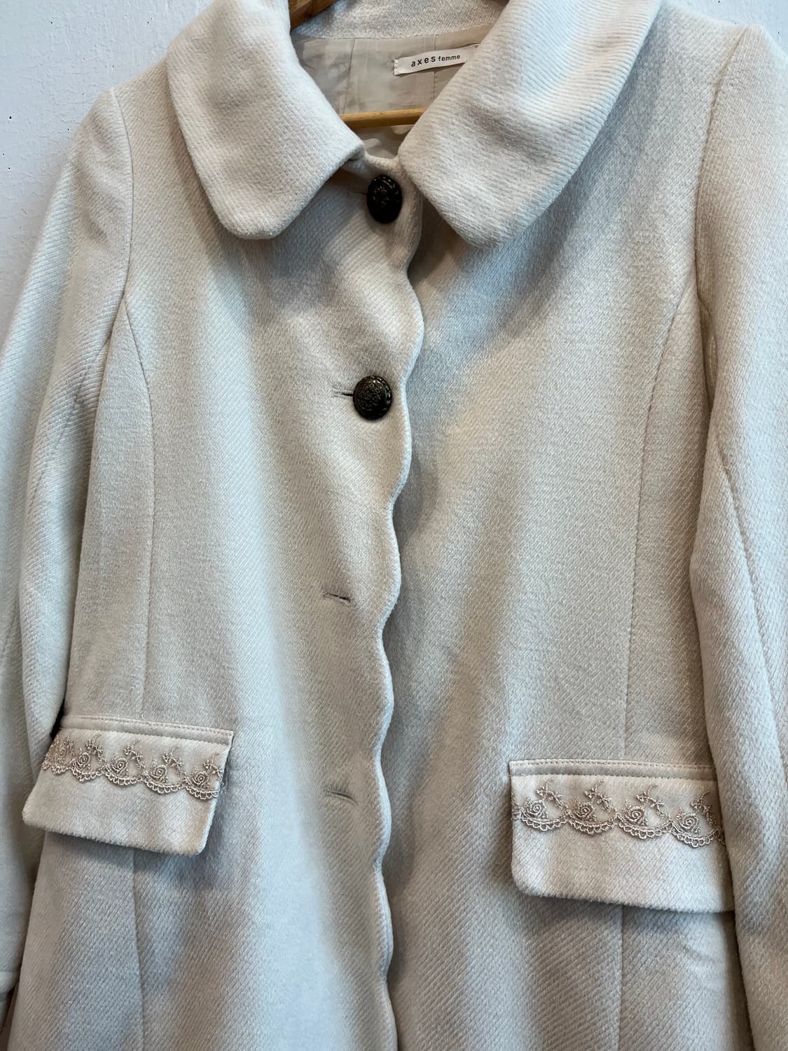 액시즈팜 리본 코트 상품이미지3