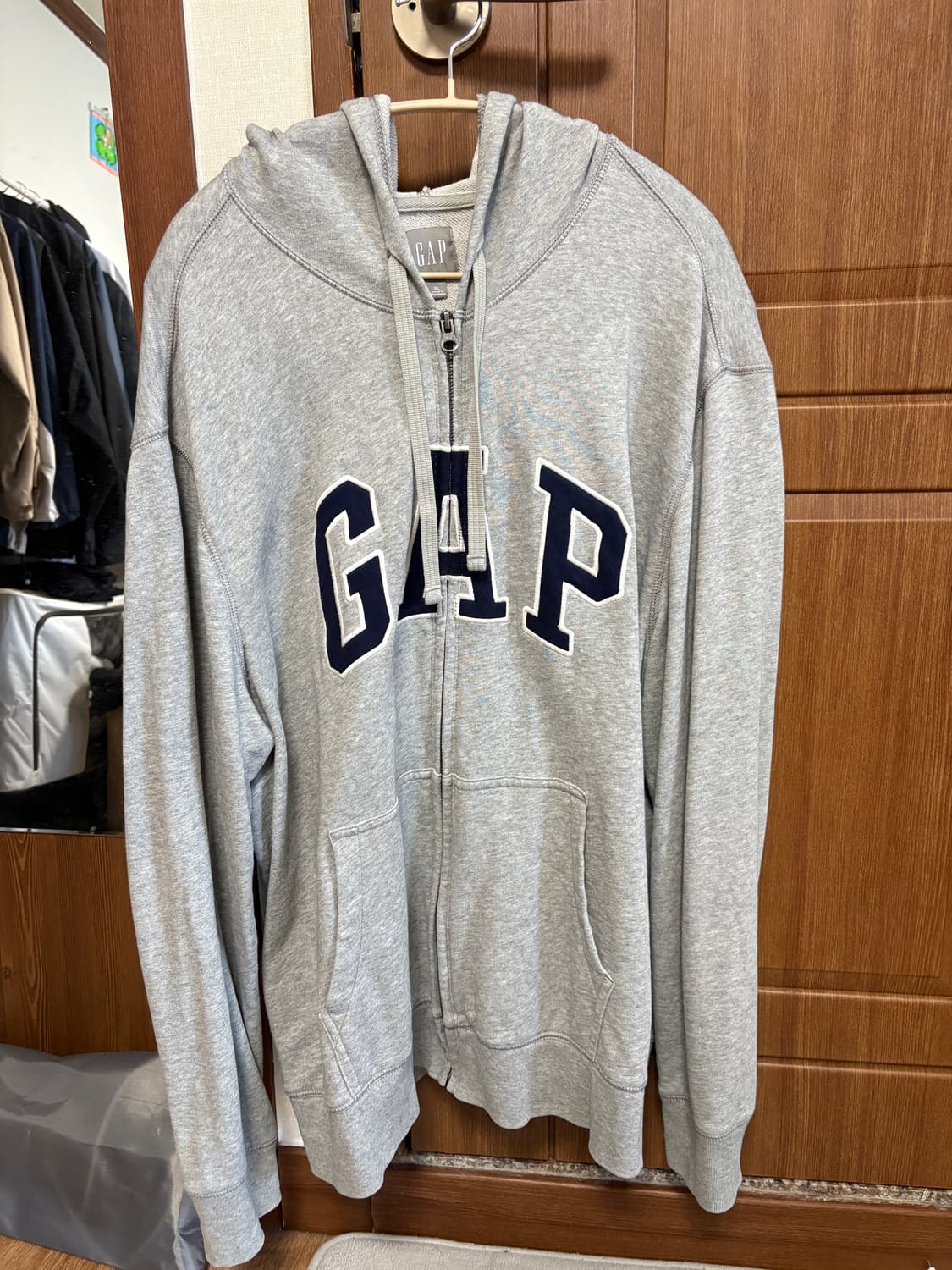 GAP 빅로고 후드집업 상품이미지2