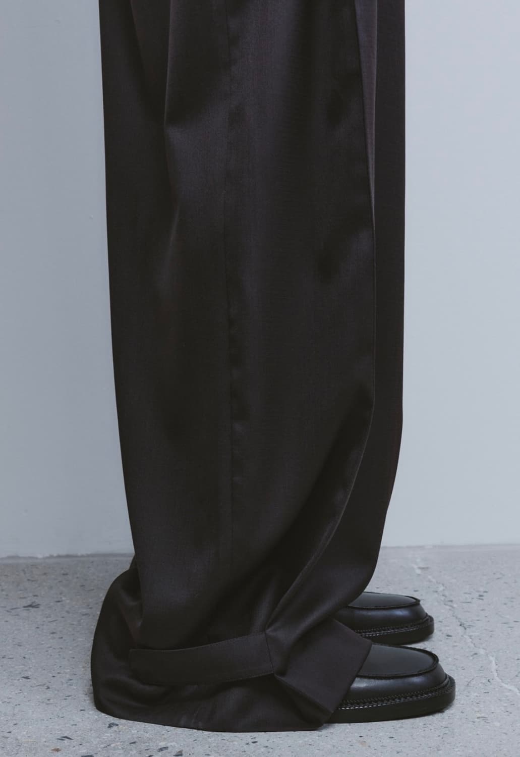 유스 스트랩 와이드 팬츠 24fw 상품이미지2