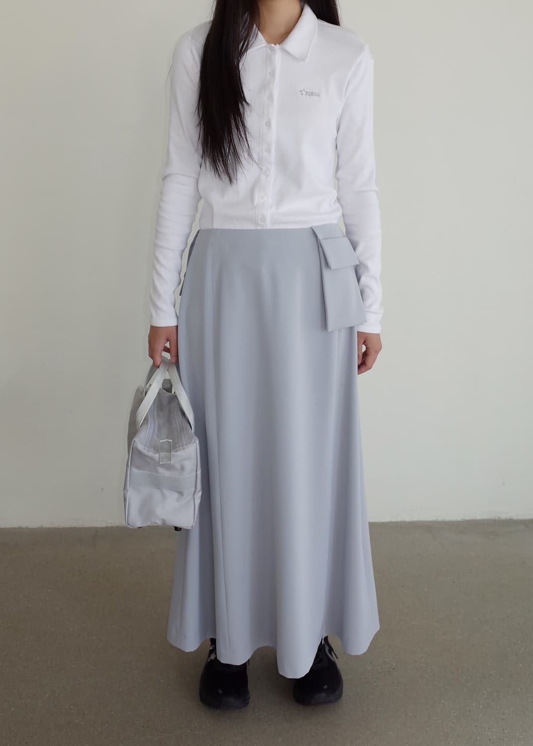 SS23 POCKET LONG SKIRT (PEARL GREY) 상품이미지1