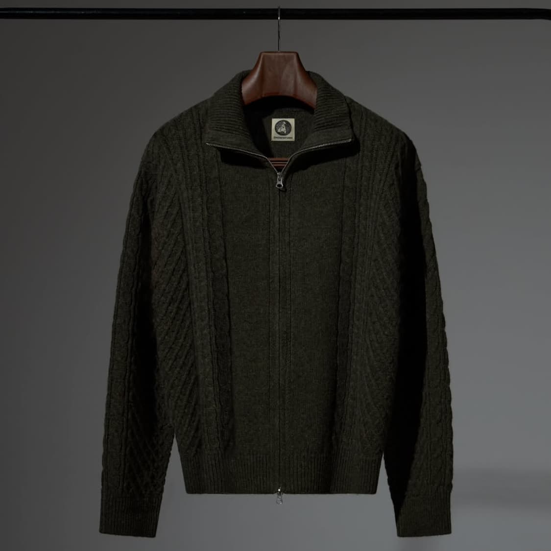 에메렌시아나 니트집업 M 상품이미지1