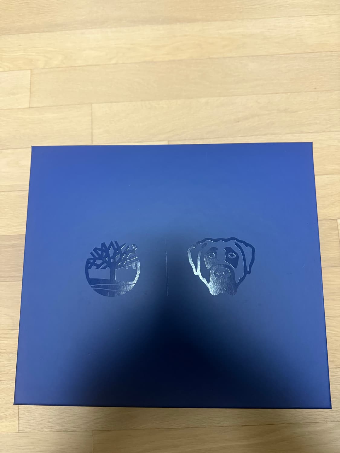 팀버랜드 x 빅터 콜라보 부츠 280 (전세계 한정판) 새상품 풀구성 상품이미지4