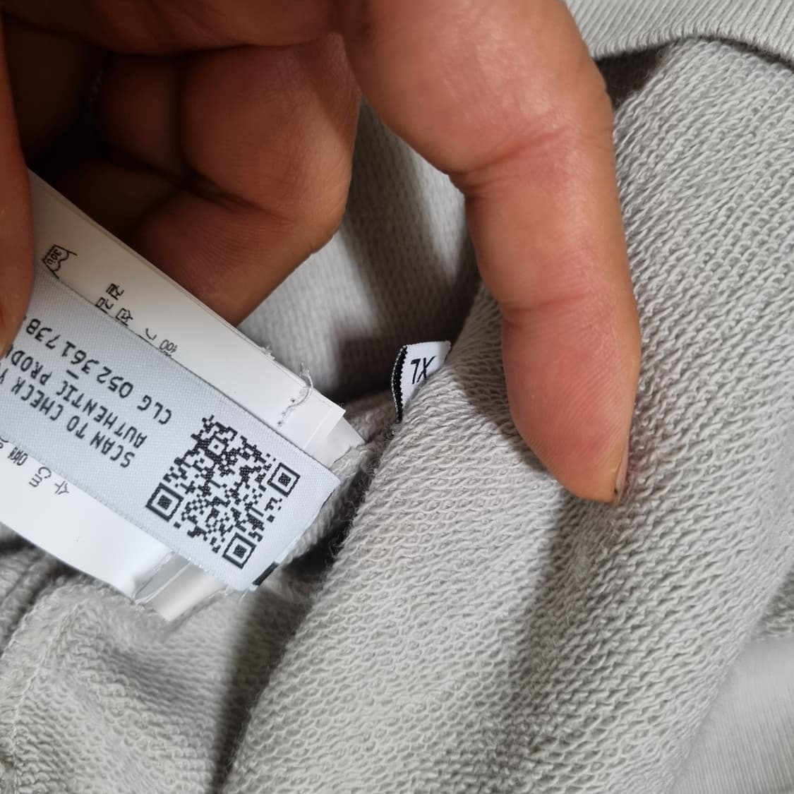 시피컴퍼니 연베이지 ?그레이? 맨투맨 xl 상품이미지4