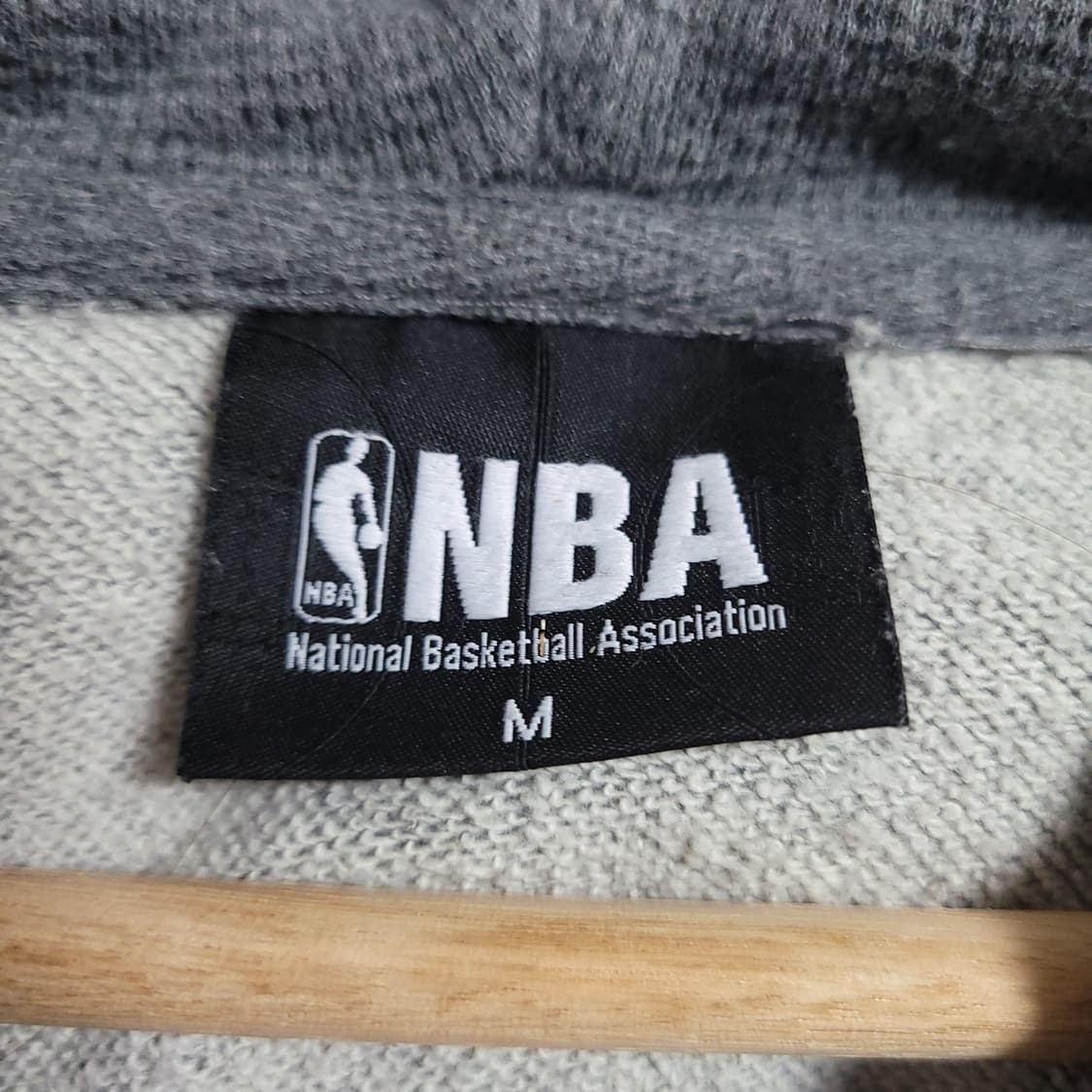 (M) NBA 엔비에이 브루클린 네츠 후드티 다크 그레이 상품이미지2