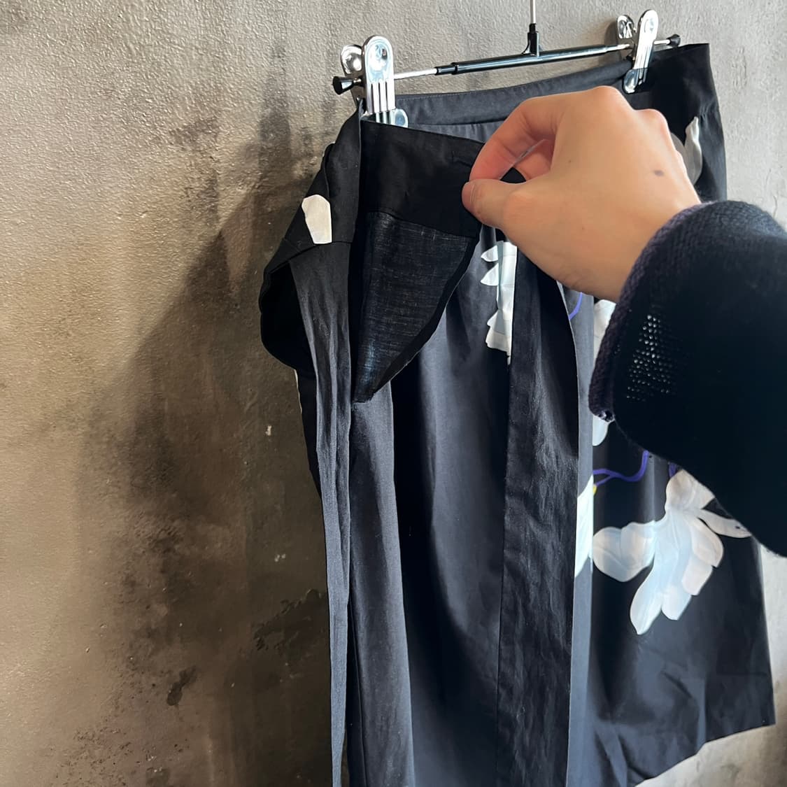 드리스 반 노튼 비대칭 플로럴 스커트 상품이미지8