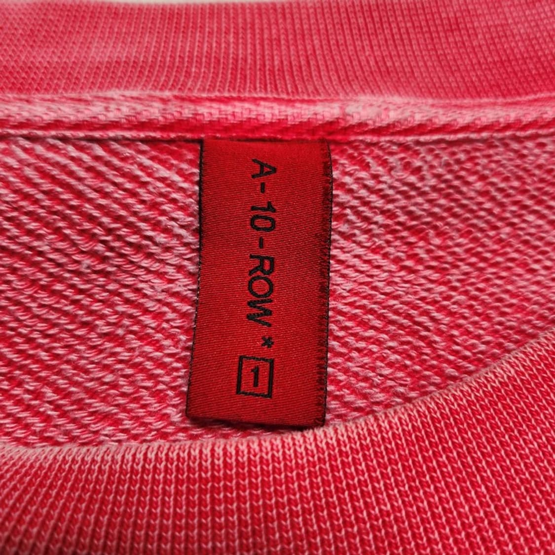 ATTENTIONROW 피그먼트 오버핏 맨투맨 1 size 상품이미지6