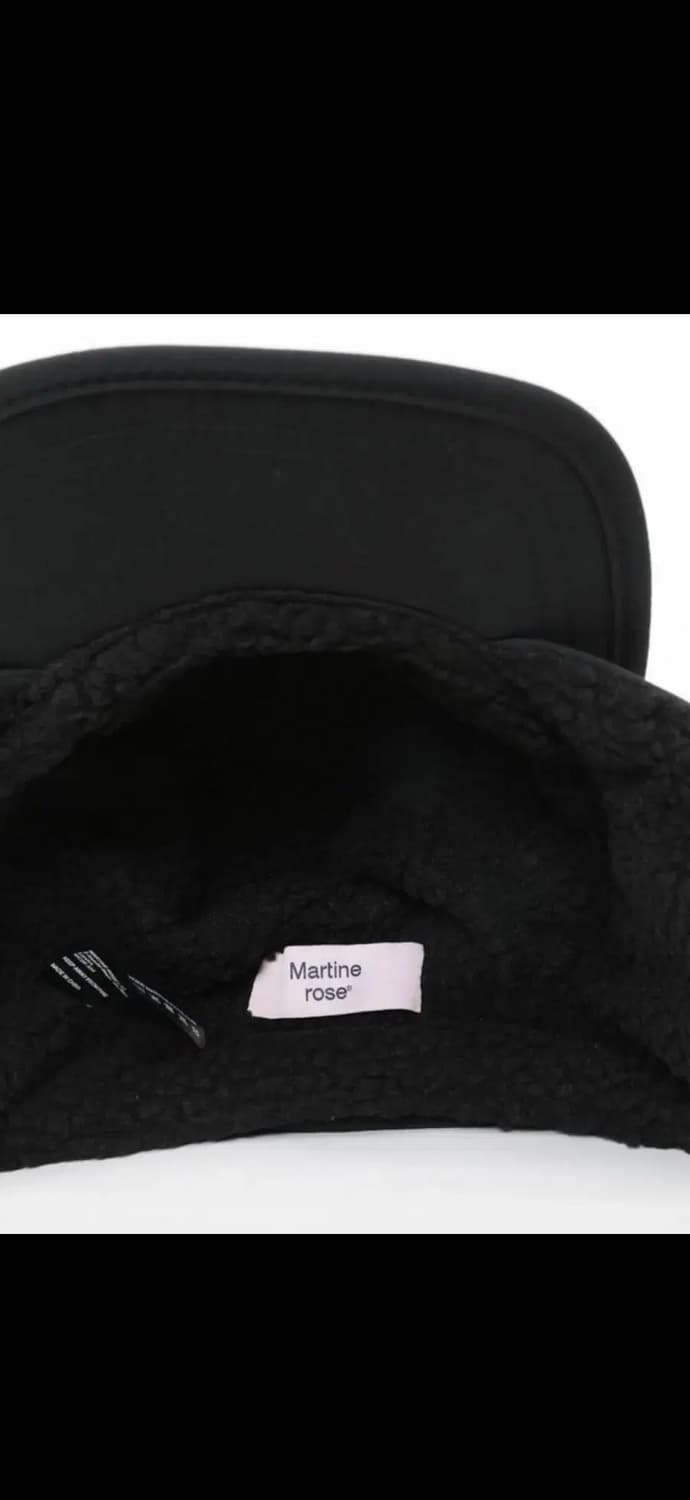 마틴로즈 시어링 디테일 나일론 윈터캡 상품이미지4