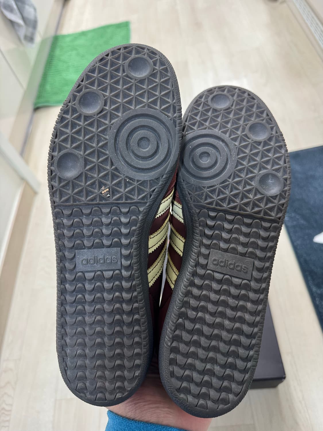 아디다스 x 웨일스 보너 나일론 삼바 폭스 브라운 샌디 베이지 상품이미지3