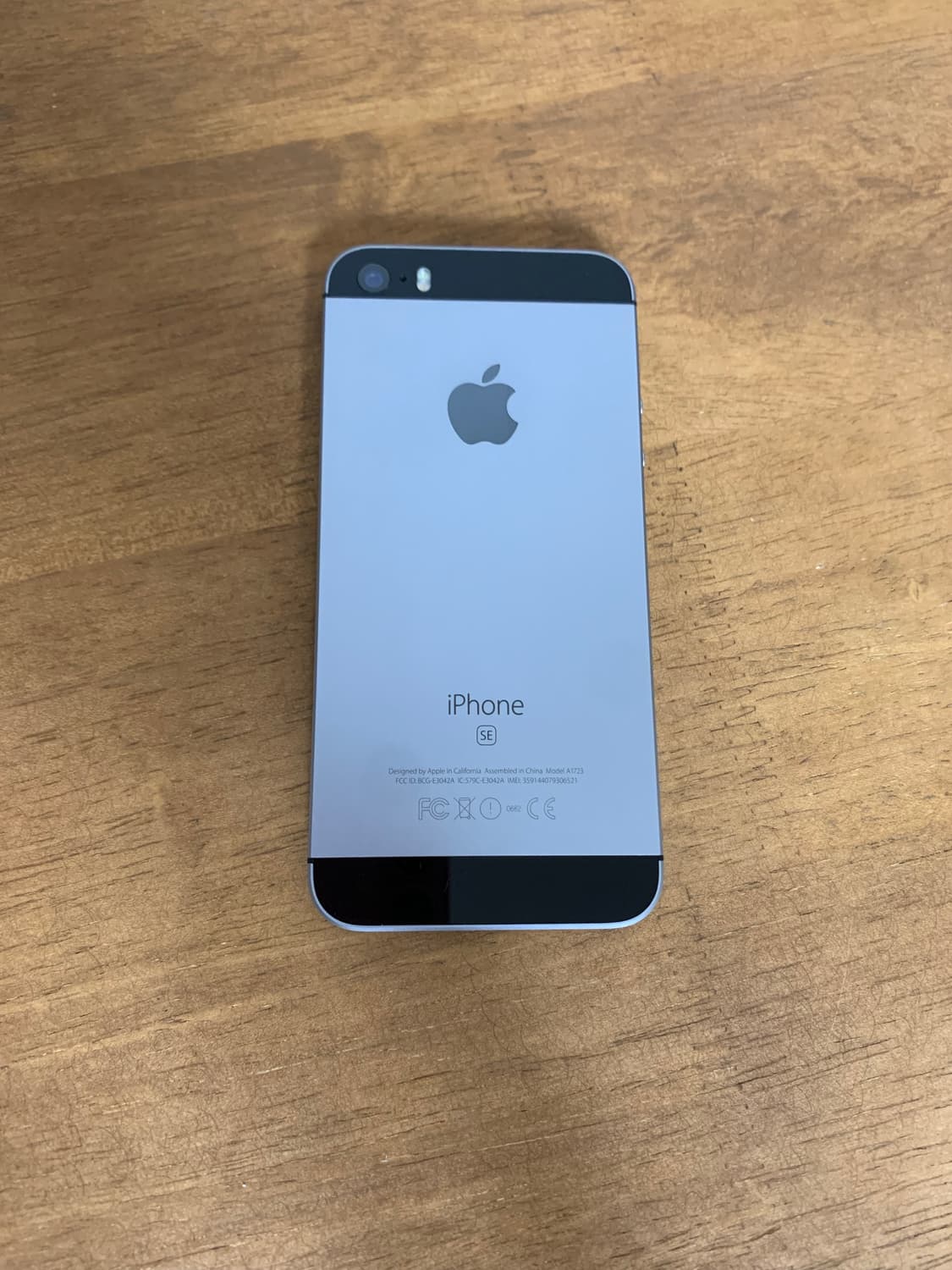 아이폰SE스페이스그레이 64GB 상품이미지1
