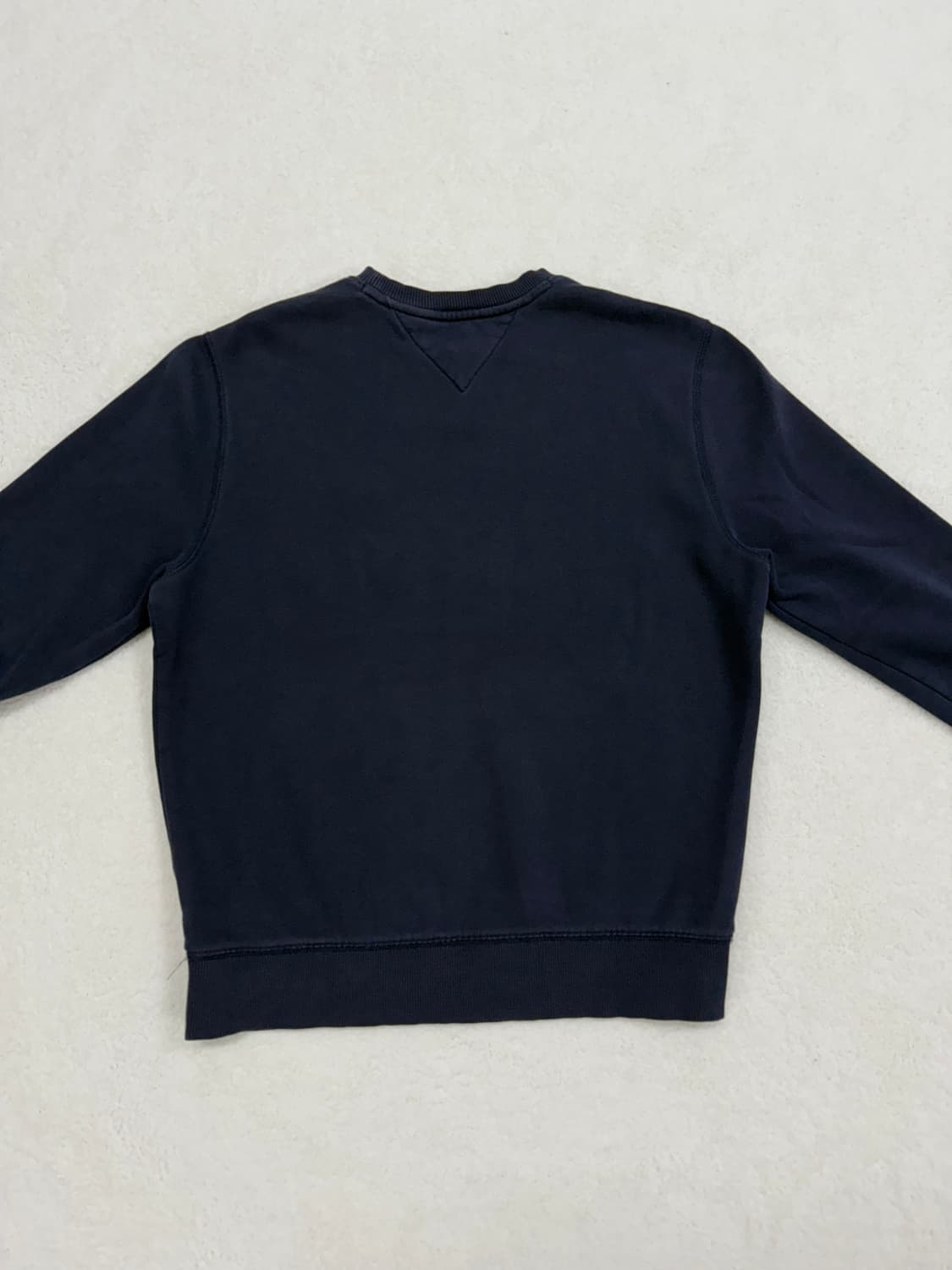 타미힐피거 기모 맨투맨 상품이미지4