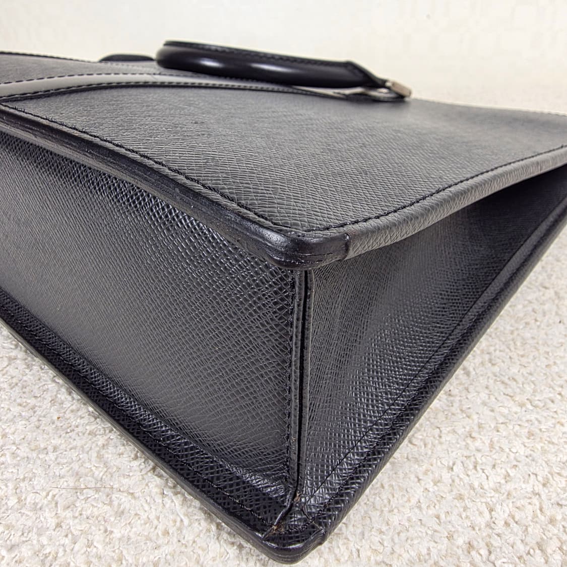 루이비통 서류가방 타이가 로잔 상품이미지6