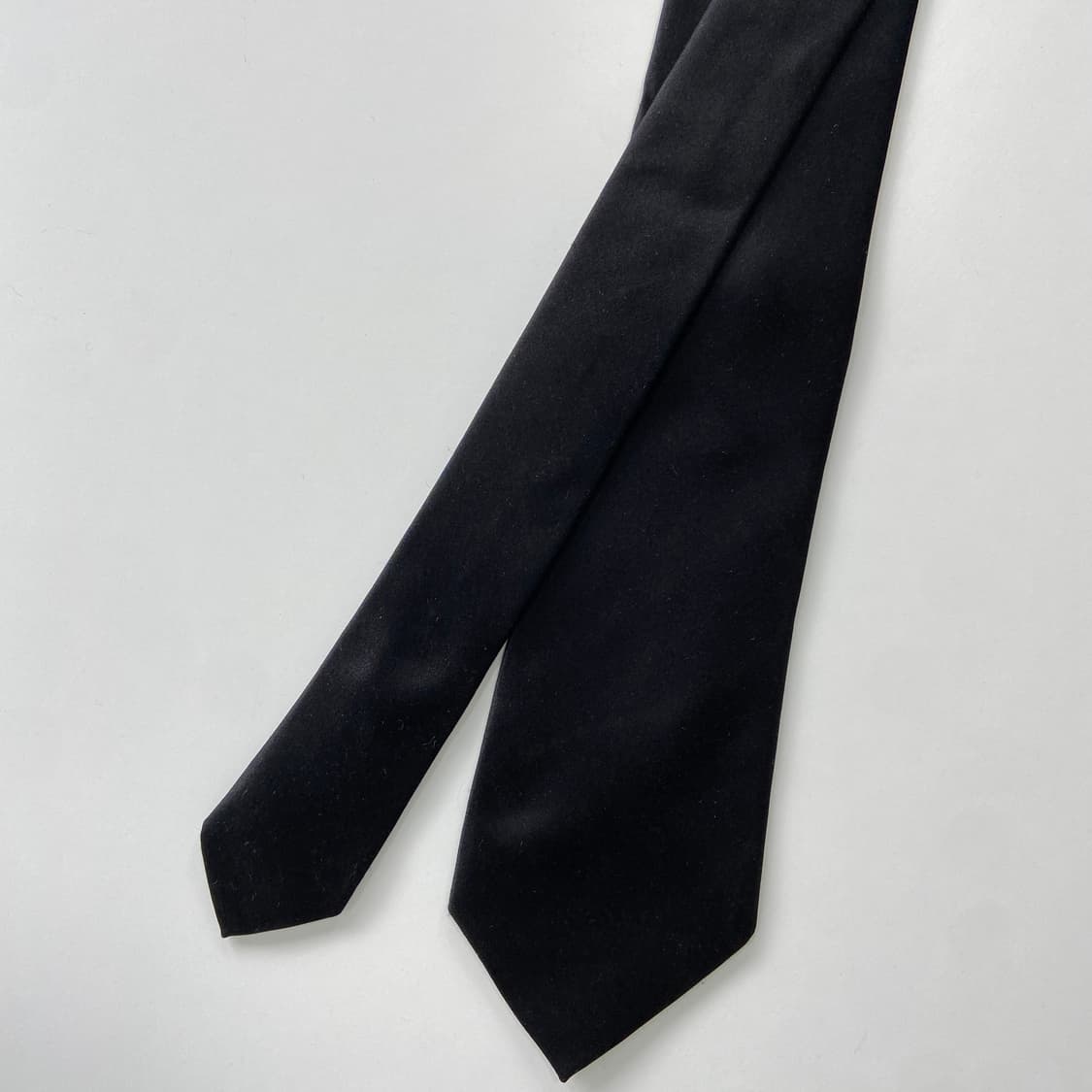BELLUMORE 블랙 100실크넥타이 8.7cm 상품이미지3