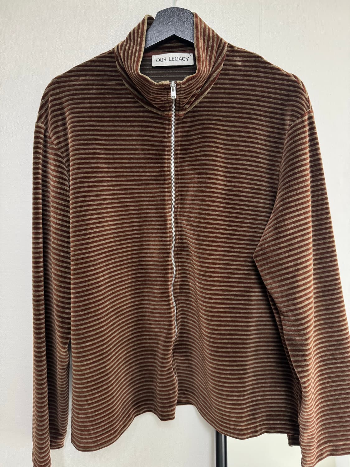 아워레가시 슈렁큰 벨루어 집업 상품이미지2