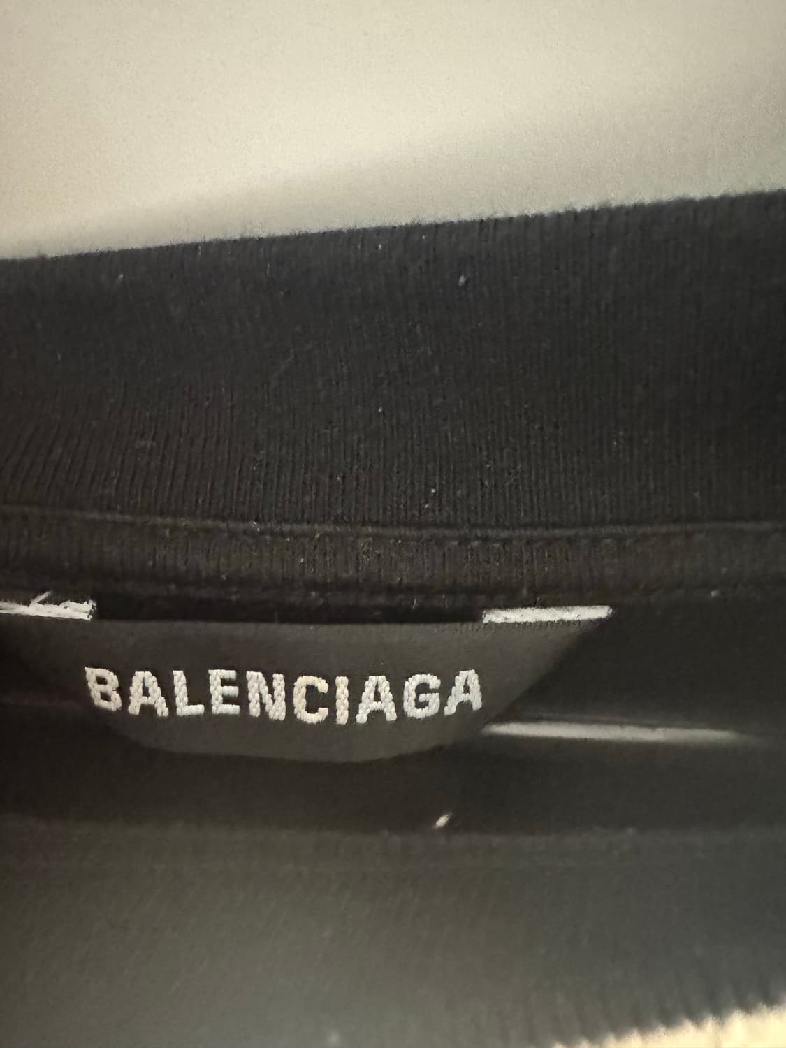 발렌시아가 롱슬리브 상품이미지2