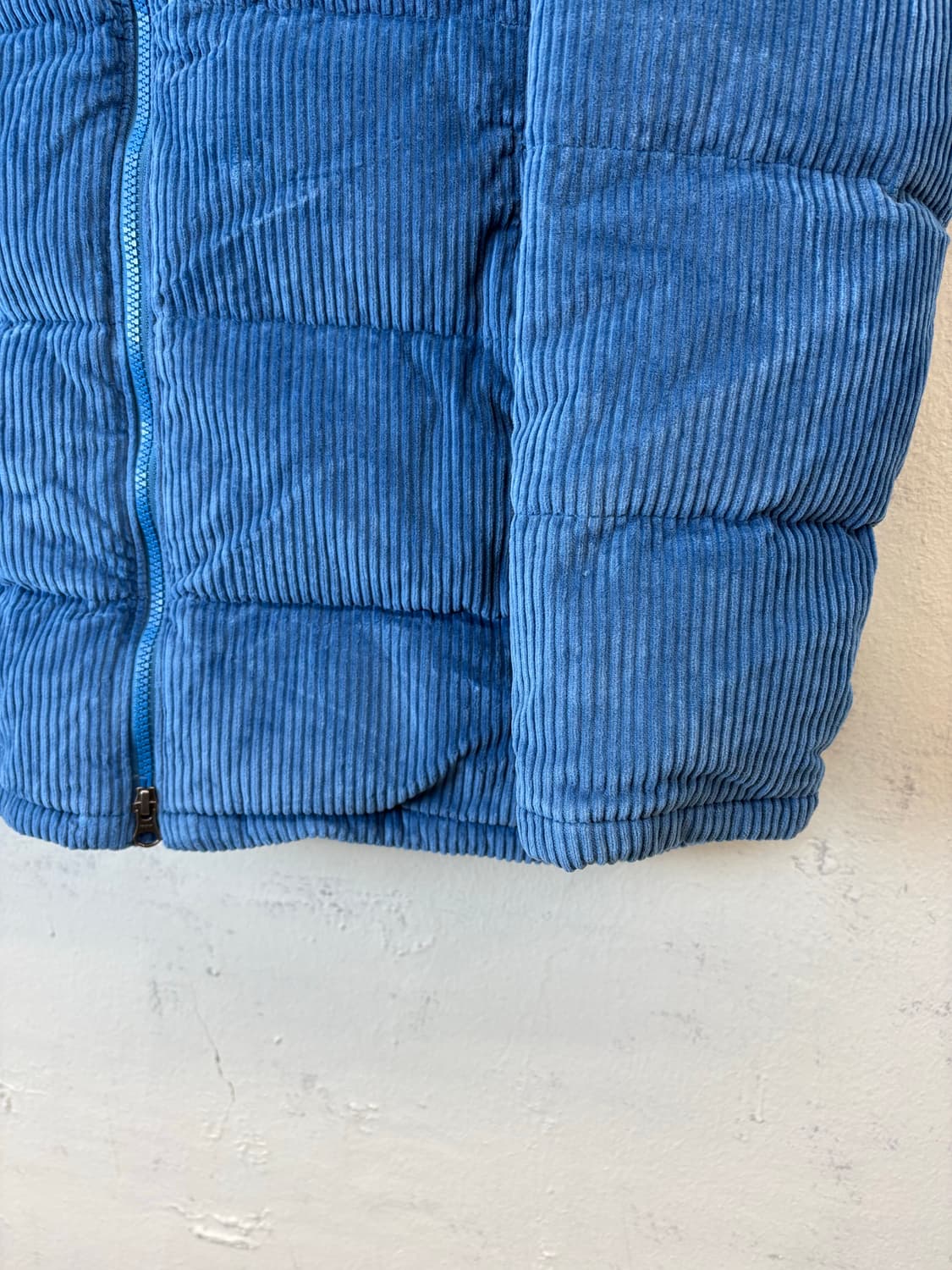 파타고니아 코듀로이 다운 자켓 웨이비 블루 상품이미지3