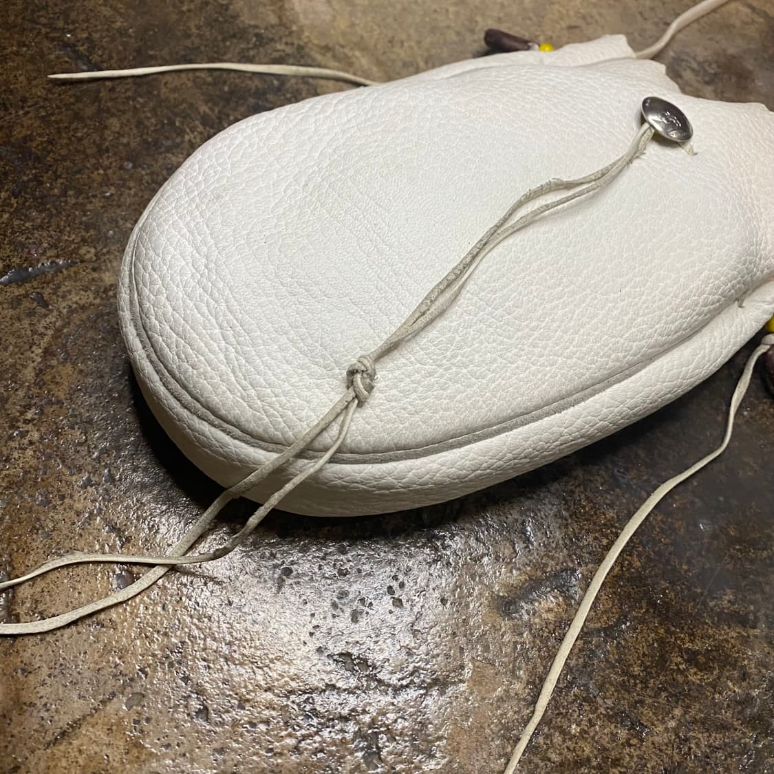 사슴가죽 디어스킨 메디슨 크로스백 상품이미지4