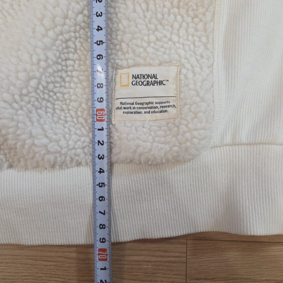 내셔널지오그래픽 뽀글이 티셔츠 L 아이보리 상품이미지9