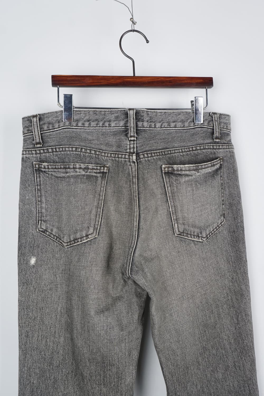  LOUNGE LIZARD destroyed denim pants 상품이미지5