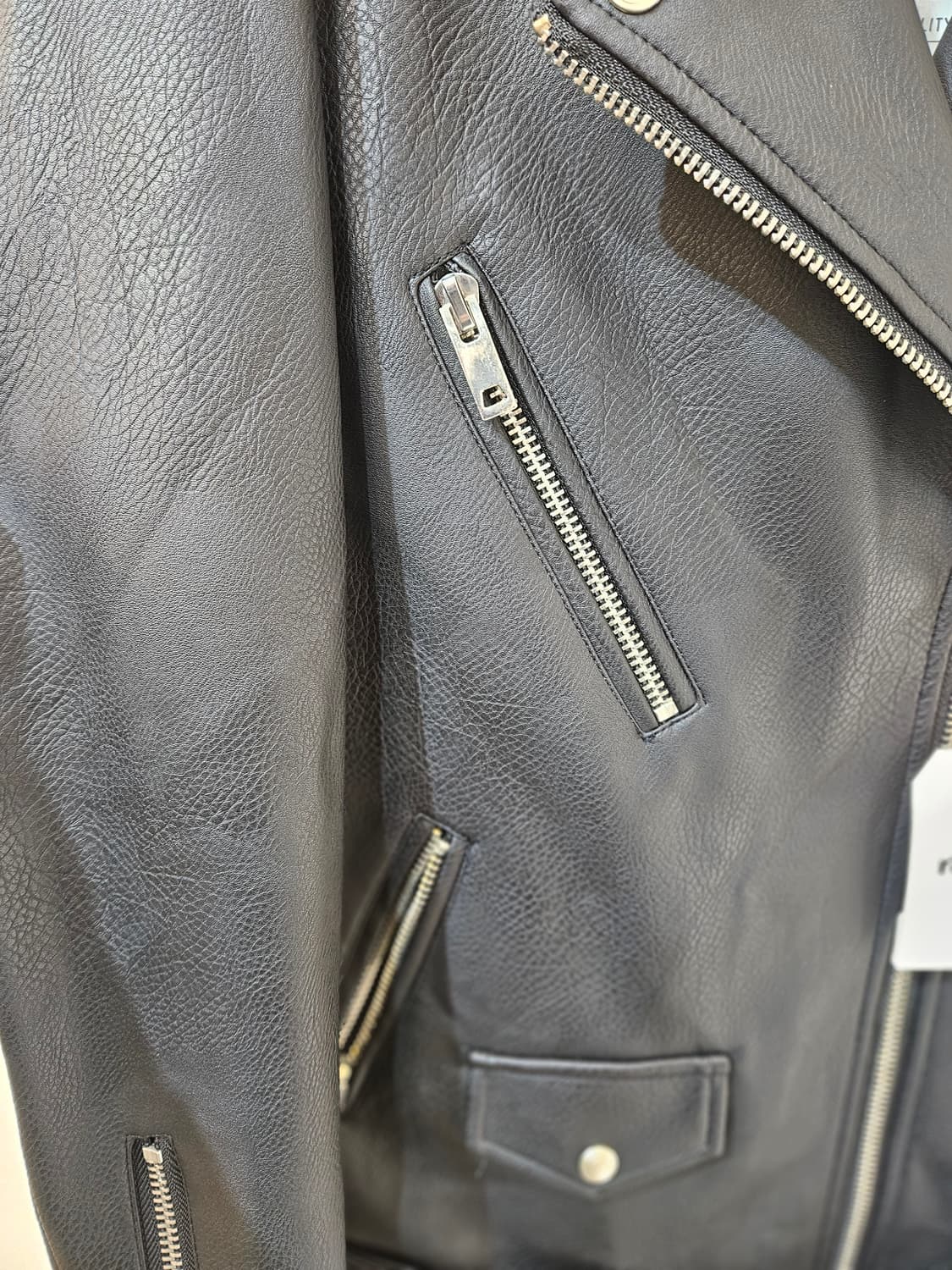 드레스볼륨 레더 라이더 자켓 상품이미지5