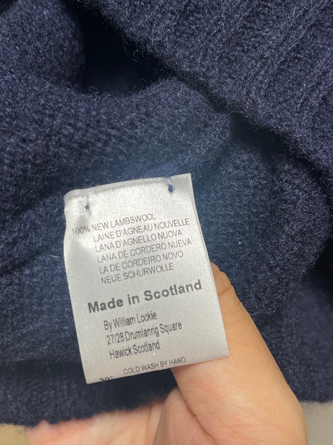 [42] 윌리엄로키 브이넥 니트 네이비 상품이미지7